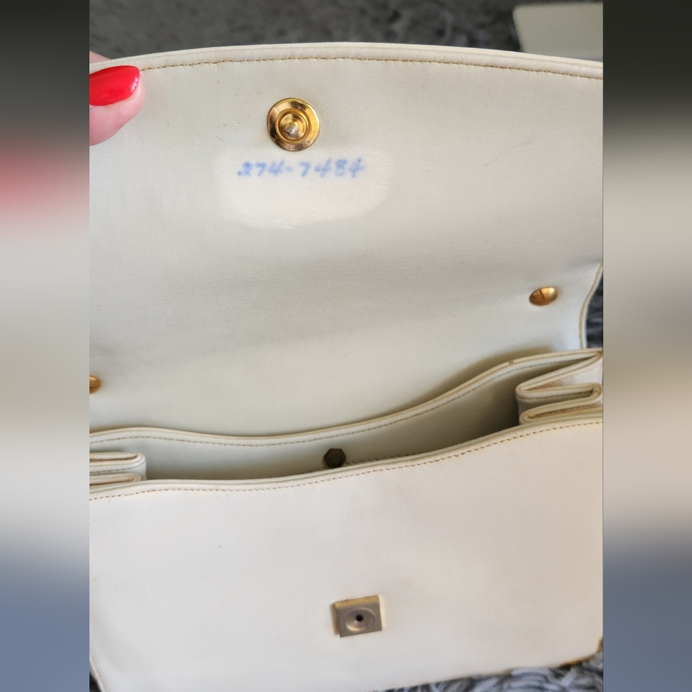 Rare Vintage Handbag - Picture 6 of 12